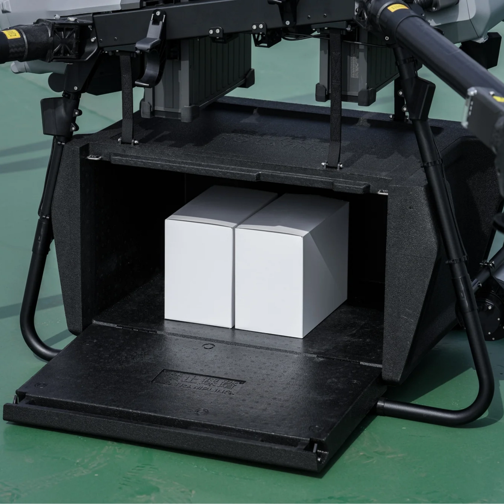 DJI FlyCart 30